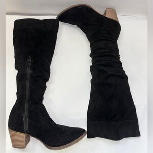Women’s black suede knee high boots size 8